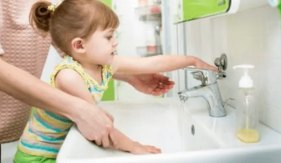 Möglichkeiten zur Übertragung und Infektion mit Parasiten